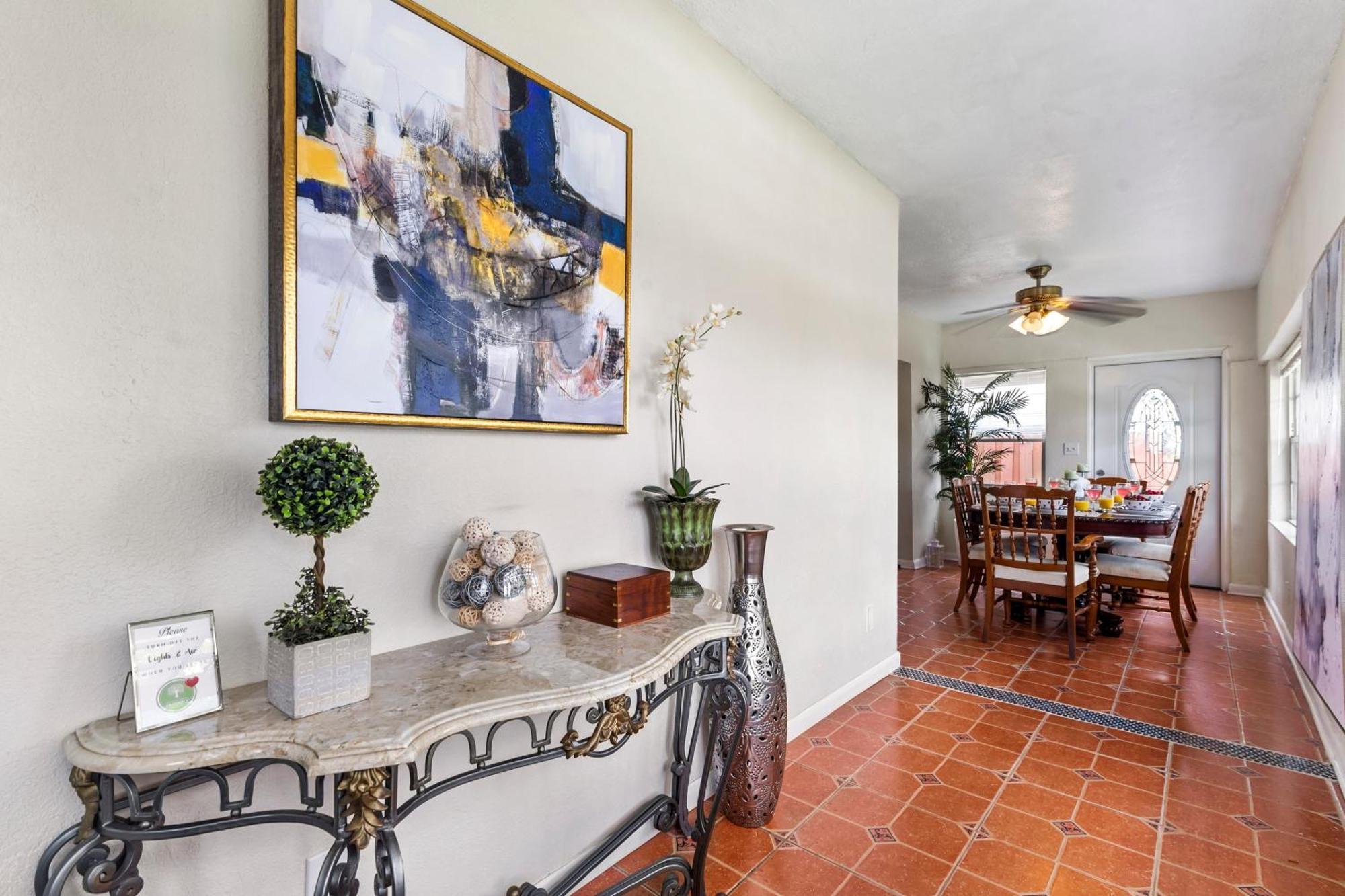 Chic Downtown Vacation Home And Guest Home West Palm Beach Buitenkant foto